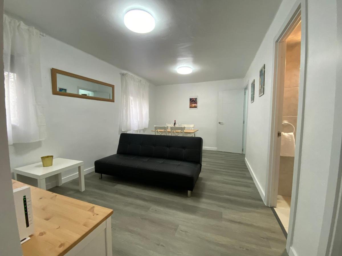 Ferienwohnung Piso Junto Al Hospital Macarena Sevilla Exterior foto