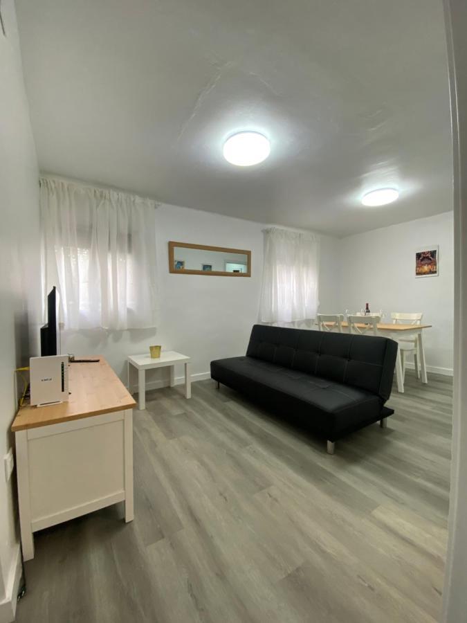 Ferienwohnung Piso Junto Al Hospital Macarena Sevilla Exterior foto