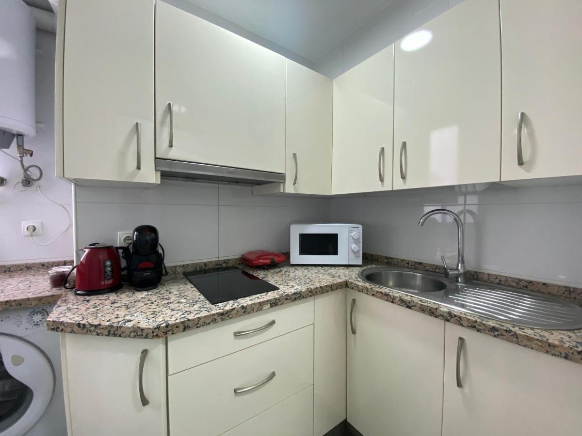Ferienwohnung Piso Junto Al Hospital Macarena Sevilla Exterior foto